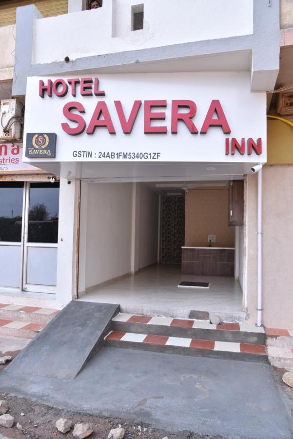 Hotel Savera Inn Morbi Екстер'єр фото